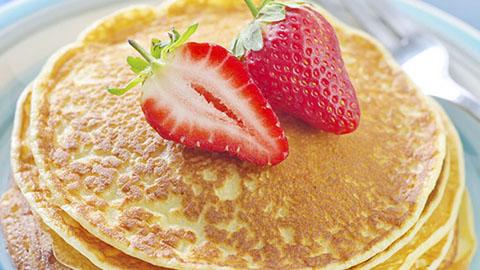 Panquecas: Receitas com Enfamil 3 para crianças de 1 a 3 anos